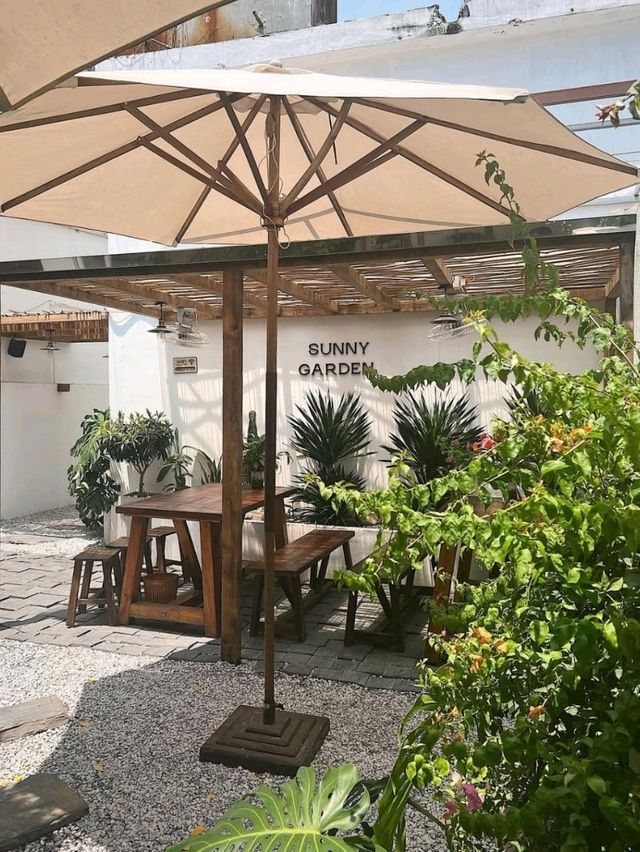 Sunny Garden Coffee