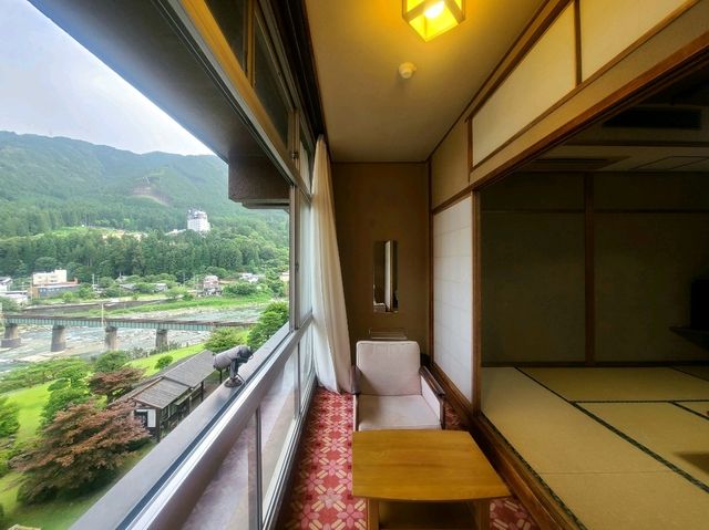 게로온센 보센칸(下呂温泉 望川館) 화실10조(和室10帖) 조석식(Harf Board)
