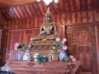 Visit the Majestic Reclining Buddha at Wat Hat Yai Nai