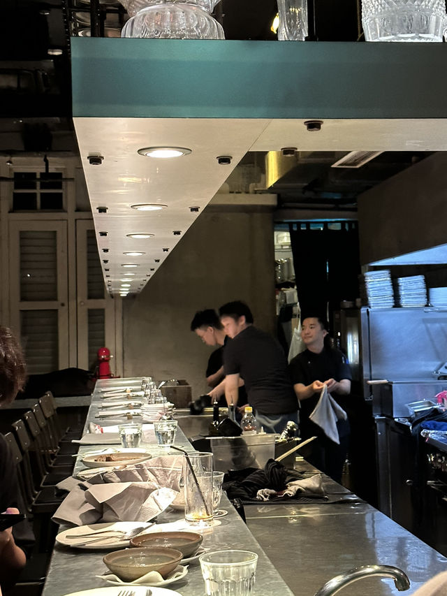 Dining at Lolla: A Taste of Modern Mediterranean in Singapore 🇸🇬 