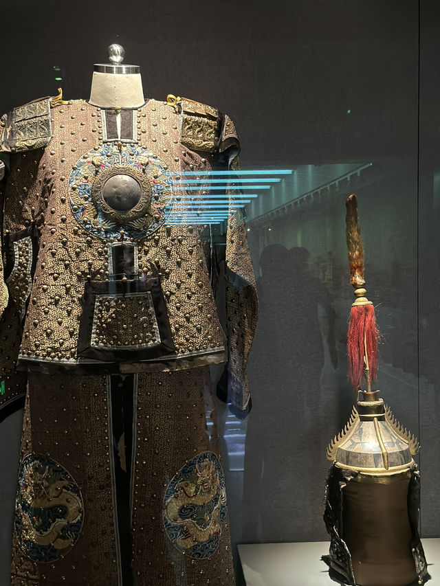 Shanghai History Museum: Where 6,000 Years Unfold Under One Grand Dome!