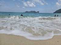 🏖️ Long Beach bliss : Phi Phi’s Secret Stretch of Paradise! Turquoise calm, white sand!