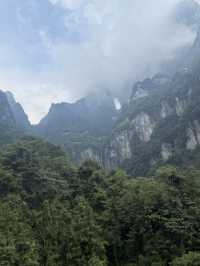Visiting Tianmen Mountain, China – A Must-See Adventure