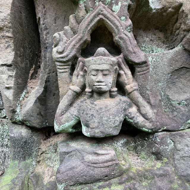 The enchanting Krol Ko Temple