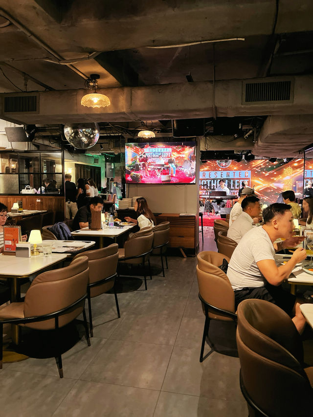 尖沙咀人氣音樂酒吧餐廳