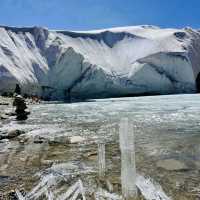 Frozen Majesty at Muztagh Glacier Park