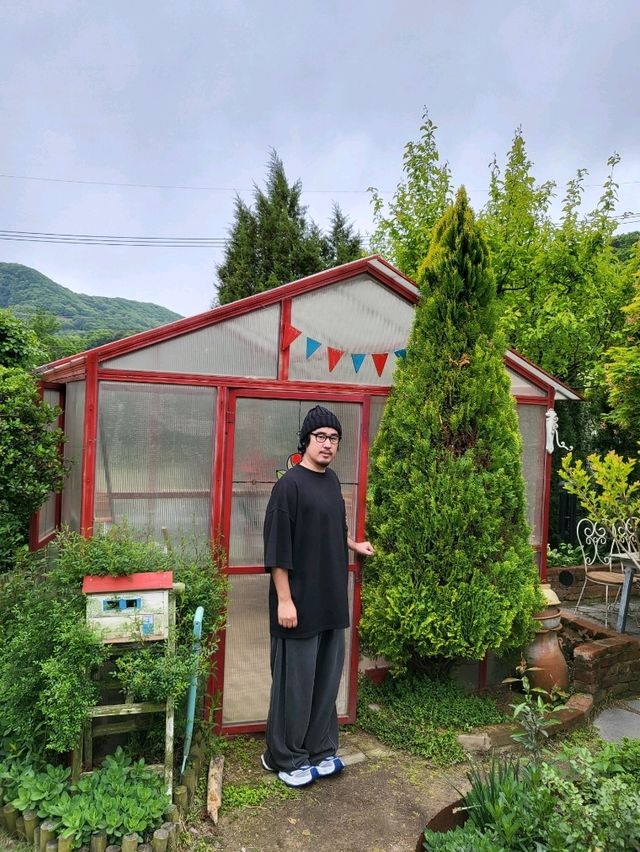 여친 데려가면 칭찬받을 작고 소중한 정원카페