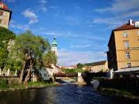 Riverside Magic✨ Lazebnický Most – Gateway to Český Krumlov’s Fairytale Old Town
