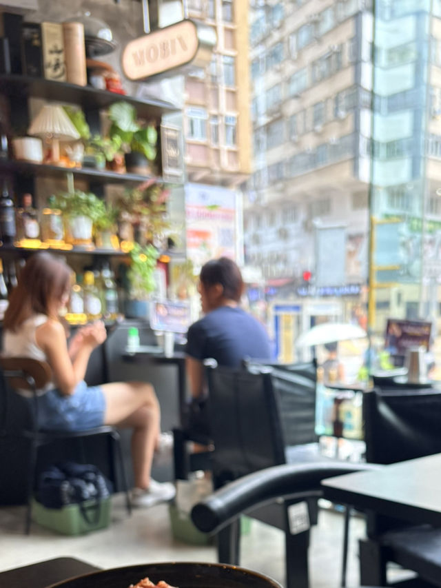 下晝coffee shop夜晚酒吧,佐敦人氣餐廳推薦 下晝coffee shop夜晚酒吧,佐敦人氣餐廳推薦