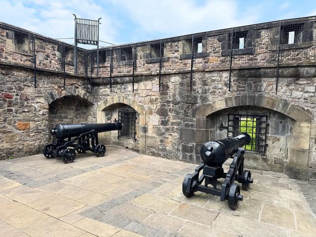 A Majestic Journey Through Edinburgh Castle: A Trip to Scotland’s Historic Heart A Majestic Journey Through Edinburgh Castle: A Trip to Scotland’s Historic Heart