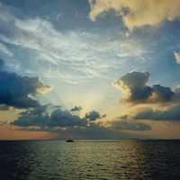 Autumn Dreams in the Maldives