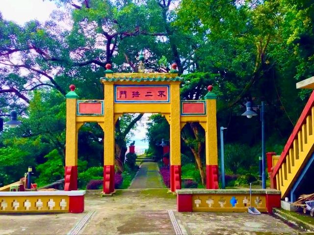 Castle Peak Monastery (Tsing Shan Monastery) – A Spiritual Escape Above the City Castle Peak Monastery (Tsing Shan Monastery) – A Spiritual Escape Above the City