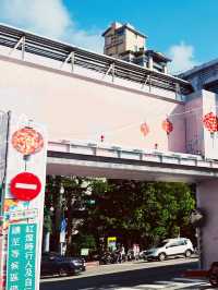 🌊 Watsons & Dadaocheng Wharf Day Trip: Where Historic Pharmacy Meets Riverside Romance! 🏮