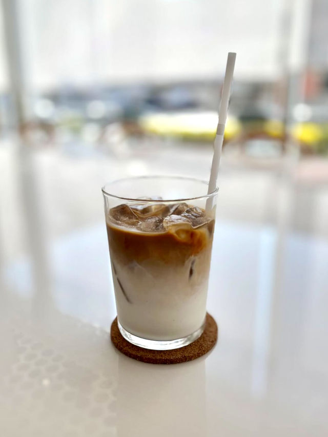 ☕ Design Meets Calm at ROBSON COFFEE, Maebashi