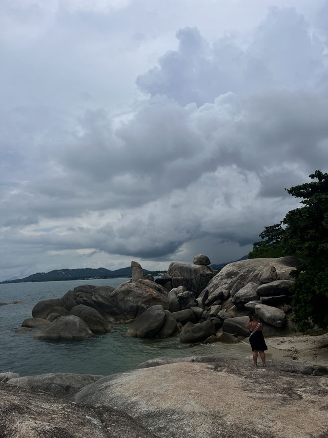 📍 หินตาหินยาย เกาะสมุย จังหวัดสุราษฎร์ธานี
