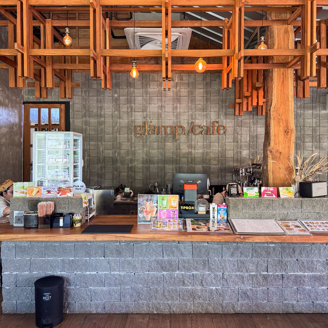 คาเฟ่สไตล์ญี่ปุ่น วิวดอยหลวงเชียงดาว จ.เชียงใหม่ คาเฟ่สไตล์ญี่ปุ่น วิวดอยหลวงเชียงดาว จ.เชียงใหม่