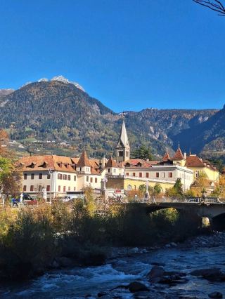 สะพานโพสต์ในเมราโน