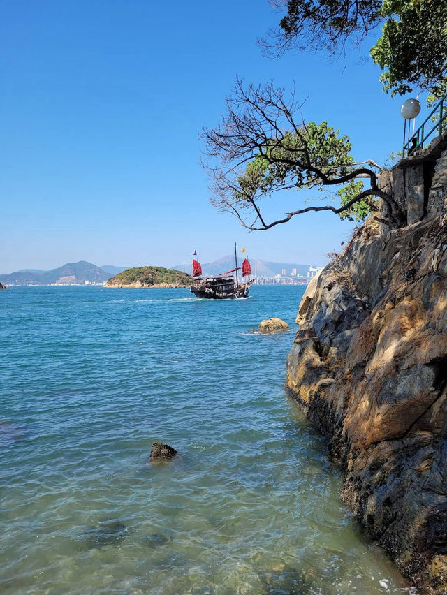 Sai Wan Swimming Shed — атмосферное место у воды в Гонконге