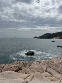 香港隱世海灘🌊模達灣 x 石排灣打卡攻略！絕美薑花田＋手指岩石✨