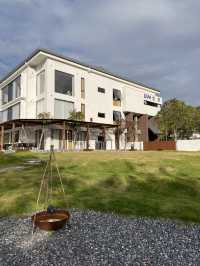 丹霞山江畔最棒的酒店- 悠然江畔設計師藝術酒店