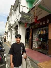 ถนนถลางภูเก็ต