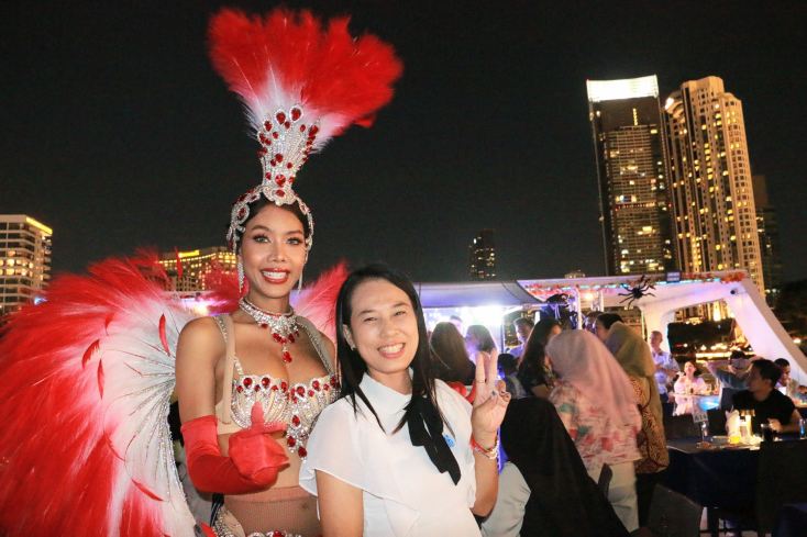 Chao Phraya River Cruise.