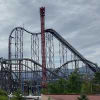 驚險刺激！富士急樂園的終極冒險之旅！🎢🎠🌈