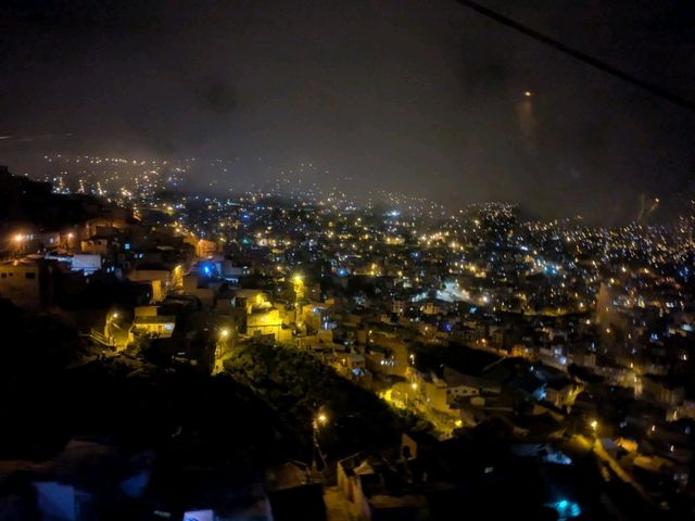 ラパス、ケーブルカーでの夜景