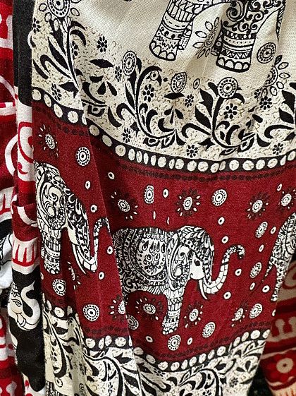 9 Awesome Souvenirs to Grab in Bangkok! 😍