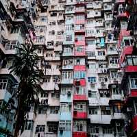 Amazing architecture - Monster Building 