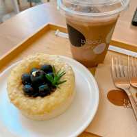 Breadtory Cafe (คาเฟ่ปทุมธานี)