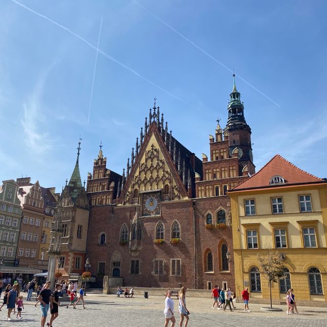 🇵🇱 Must Visit: Wrocław Market Square 🤹🏼‍♂️
