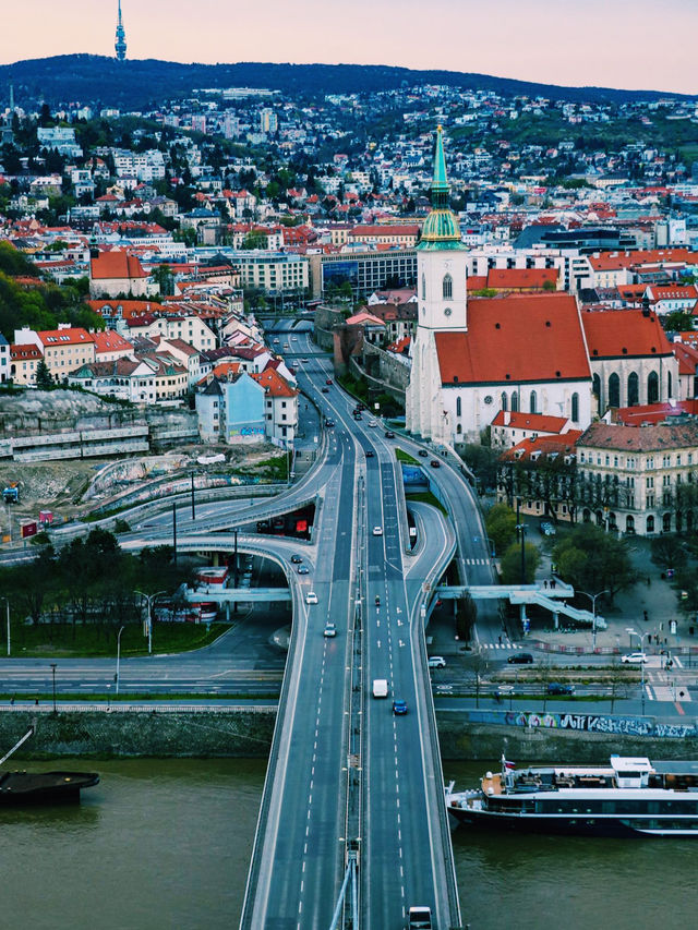 🎒 Backpacker Essentials for Bratislava