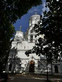 Kolomenskoye: How I Came for a Walk and Left Feeling Magic
