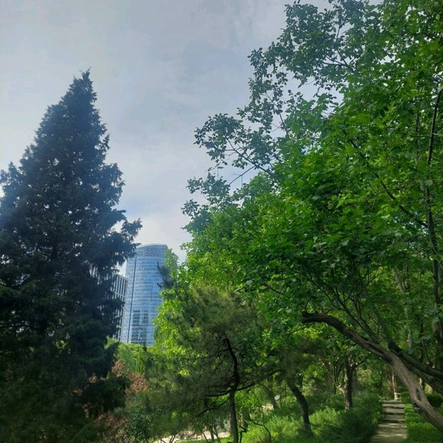 Tuanjiheu park, an excellent picnic spot