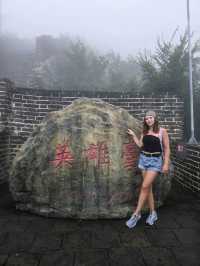 My Foggy Adventure at the Mutianyu Great Wall 🏯🌫️