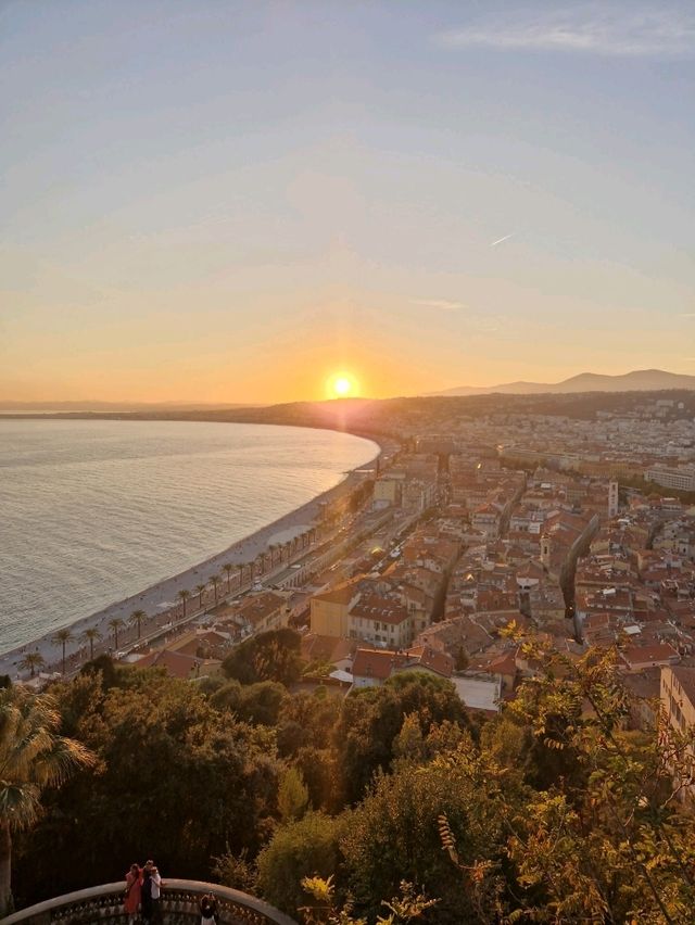 The spot you must visit at sunset in Nice...🌆 The spot you must visit at sunset in Nice...🌆