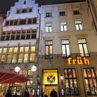 Cologne Weekend Vibes: Where Culture & Chill Collide 🌙🏨