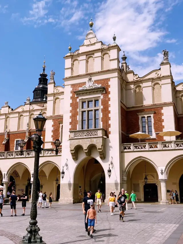 🌸 克拉科夫的春日覺醒：波蘭童話之城綻放🇵🇱