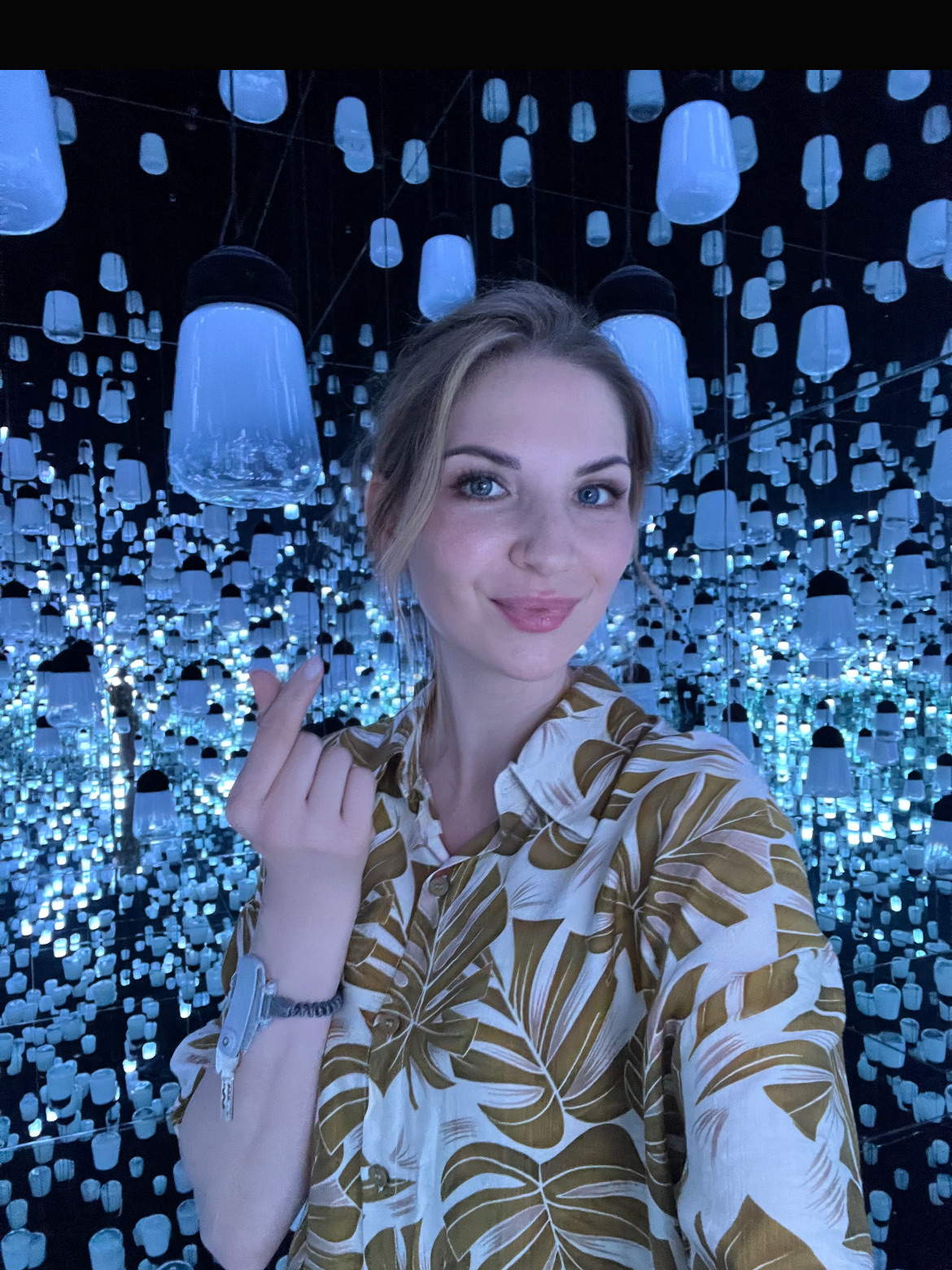 Новый teamLab в Киото: зазеркалье, где чувствуешь себя Алисой в Стране чудес