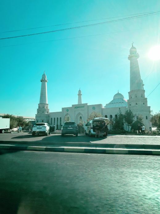 🌷 Shymkent: a garden city where centuries-old traditions meet the modern East!