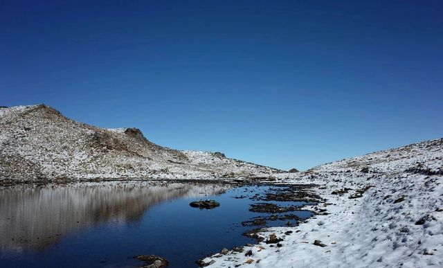 大理蒼山丨經夏不消的蒼山雪