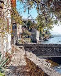 Corenno Plinio's Timeless Charm: A Glimpse of Lake Como's Serenity 💚💙
