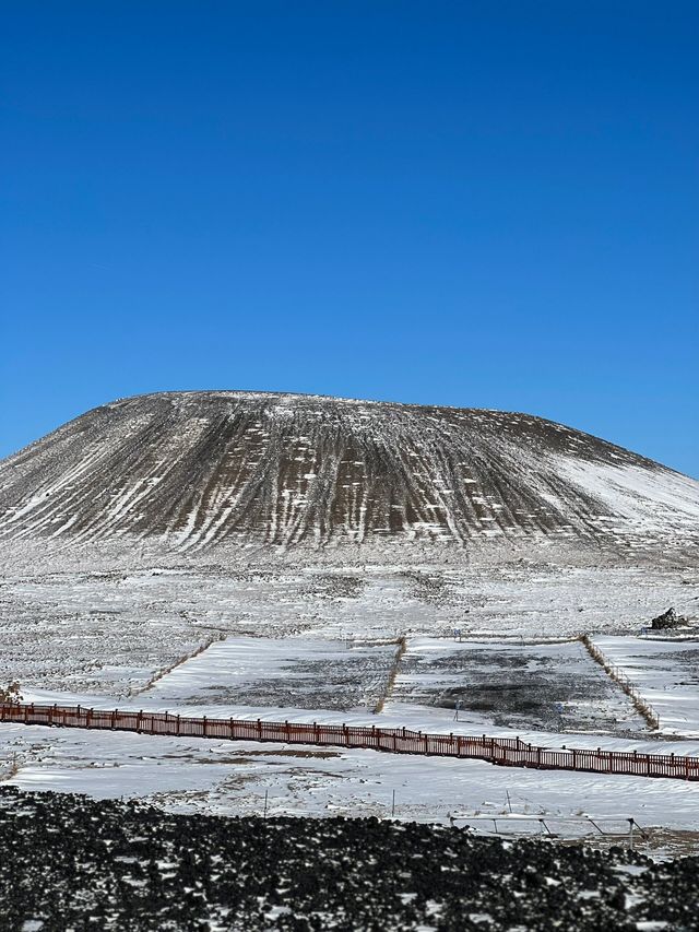 暢遊火山與草原：探索烏蘭察布之旅