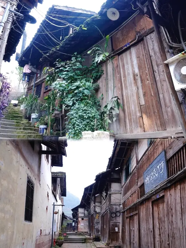 Shooting 'The Foolish Commander' in the quaint Fubao Ancient Town