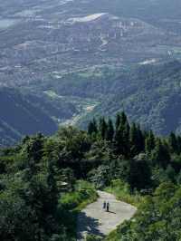 The surrounding area of Chengdu offers a 1.5-hour 🍃 niche hiking route, the scenery is absolutely stunning!