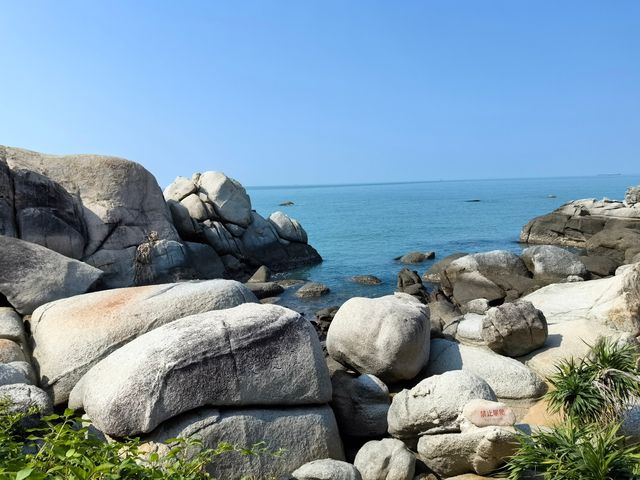 海南三亞 | 這裡的風和海都是自由的。