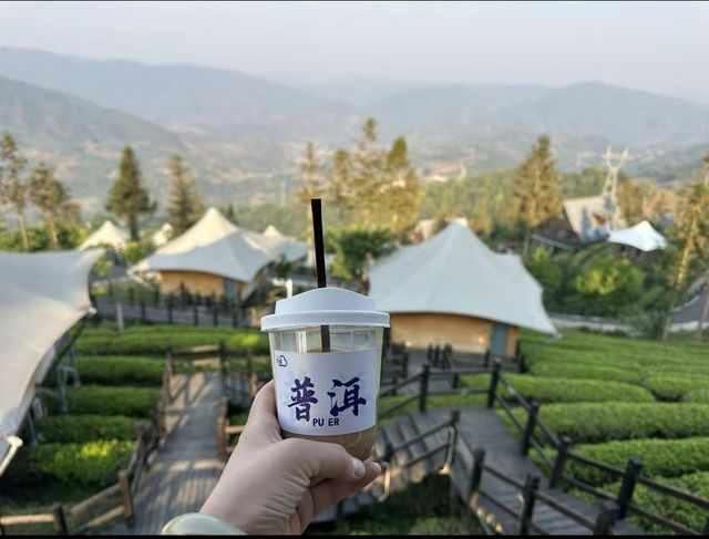 在普洱倚象山營地暨半山酒店,享受與自然相擁的美好時光。 在普洱倚象山營地暨半山酒店,享受與自然相擁的美好時光。