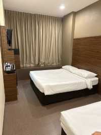 新加坡優良酒店－湯申 。