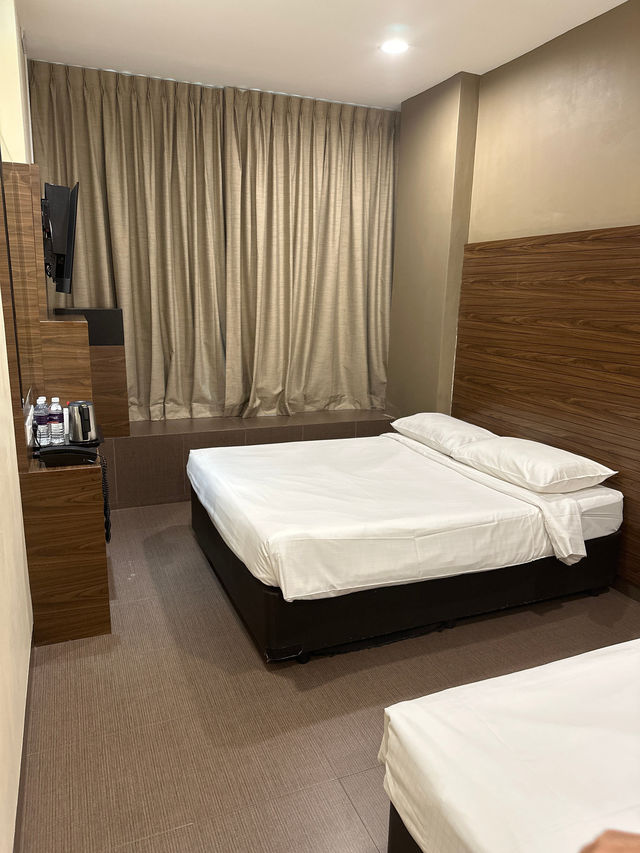 新加坡優良酒店－湯申 。